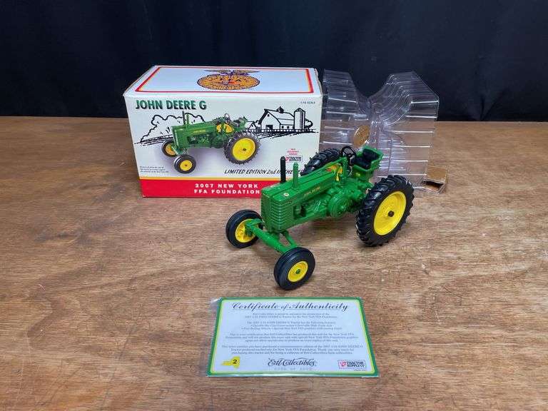 1/16 John Deere G 2007 New York FFA NIB Ertl image