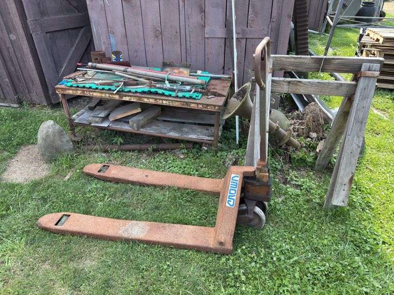 Shop Supplies - Bench, Pallet Jack, Saw Horses image