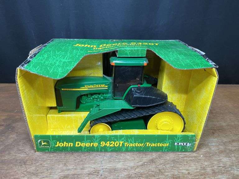 1/16 John Deere 9420T NIB Ertl image
