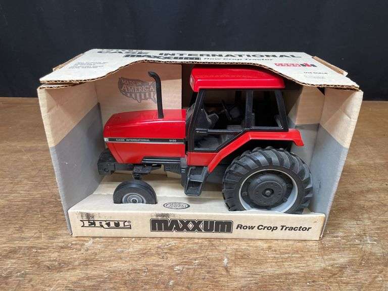1/16 Case-IH Maxxum 5120 NIB Ertl image