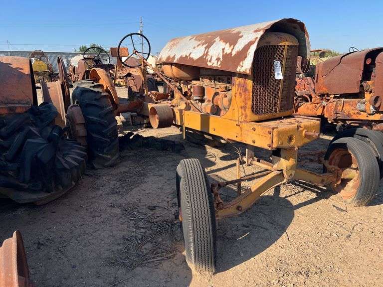 Allis Chalmers WC Parts Tractor image