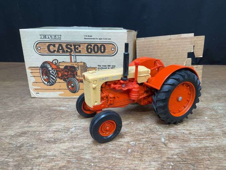 1/16 Case 600 Special Edition NIB Ertl image