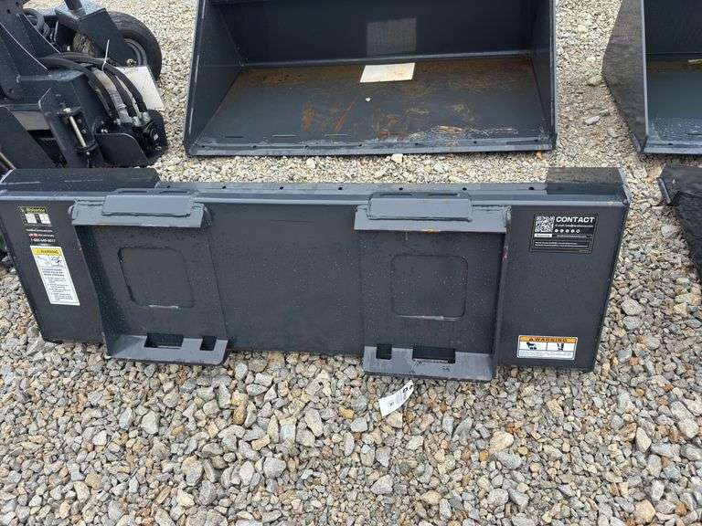 66" Track Duty Bucket
