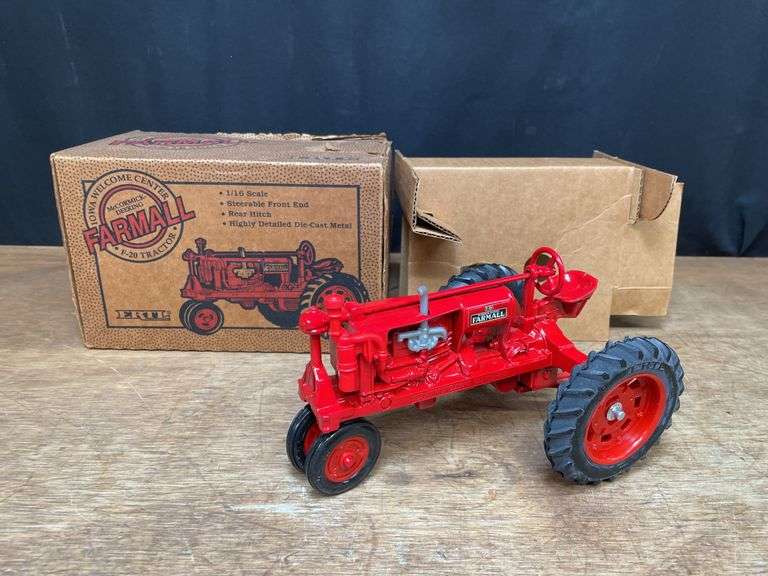 1/16 Farmall F-20 1991 Iowa Welcome Center NIB Ertl image