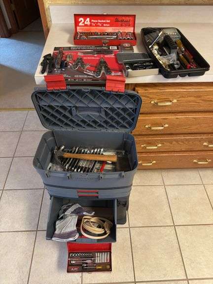 Tool Lot image