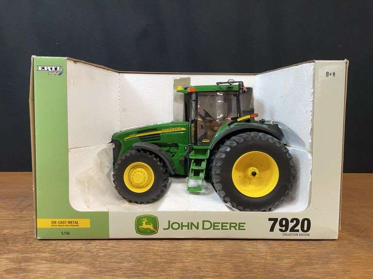 1/16 John Deere 7920 Collector NIB Ertl image