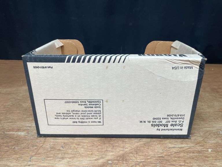 1/16 Kubota L2850 NIB SM