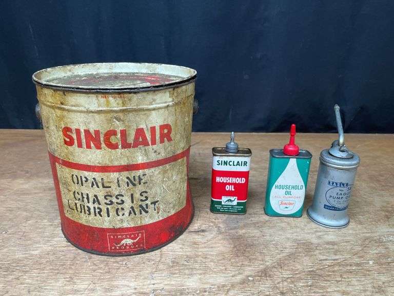 (4) Sinclair + Eagle Oil Cans image