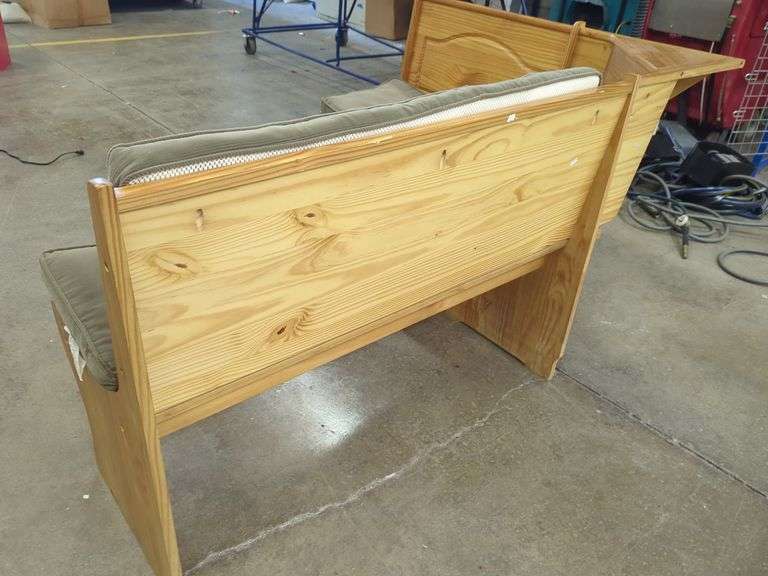 Corner Bench - L Shape