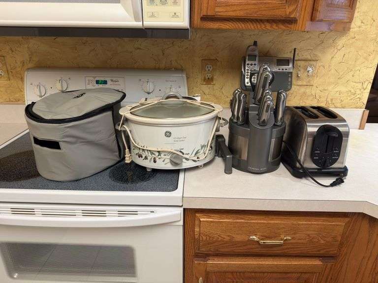 GE Slow Cooker, Sharper Image Knofe Set, and Toaster image