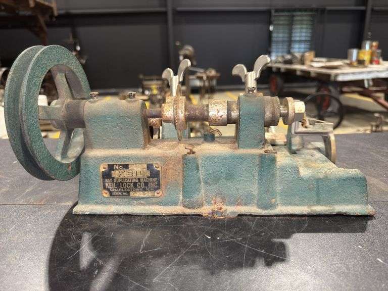 KEIL Key Duplicating Machine image