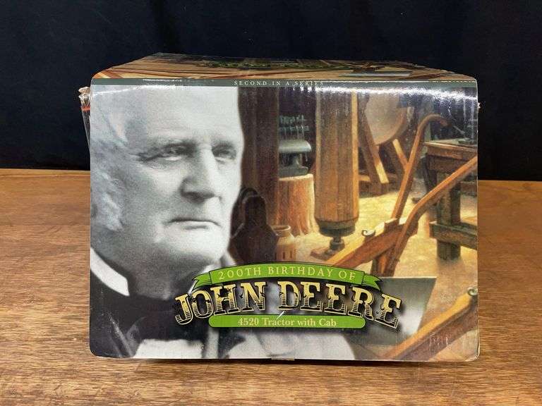 1/16 John Deere 4520 200th Birthday NIB Ertl image