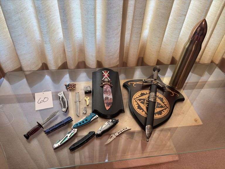 Knives & More image