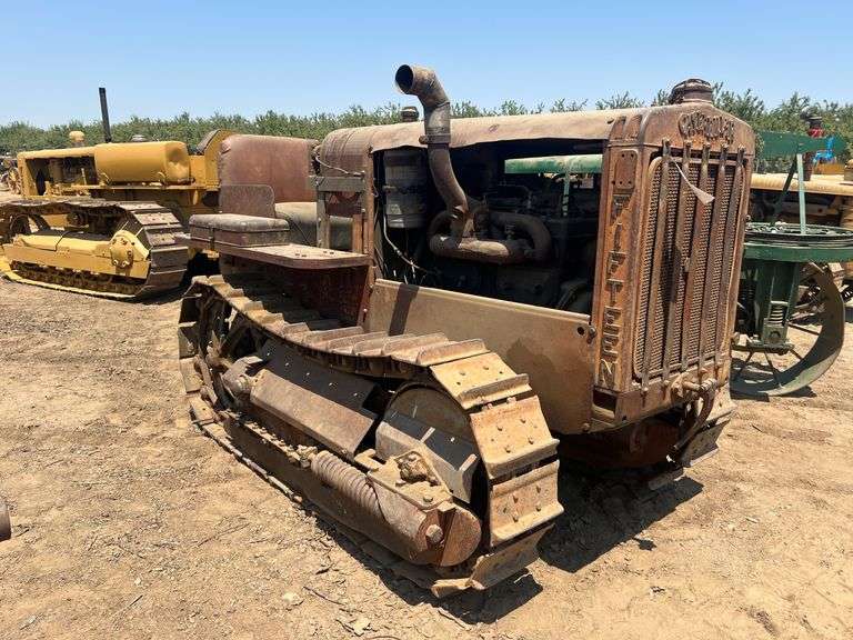 Caterpillar 15 image