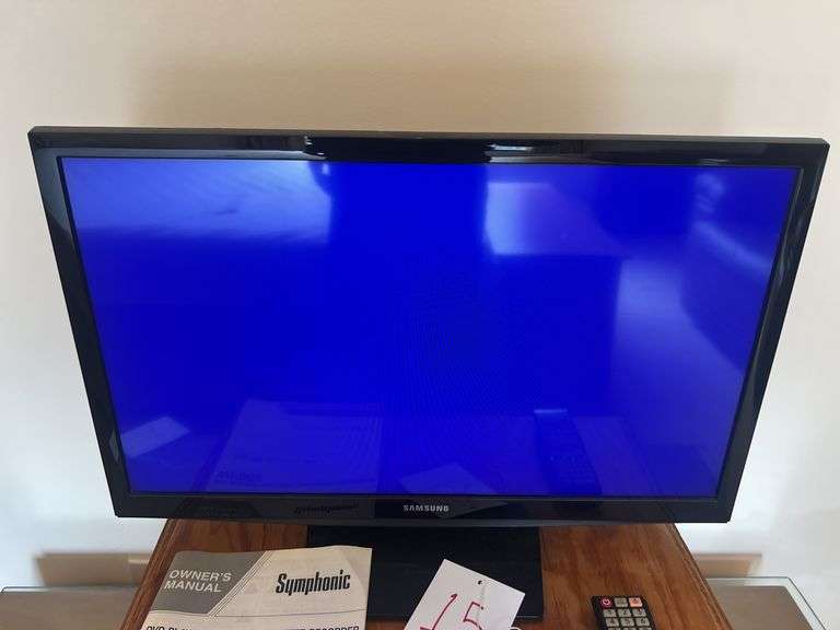 2017 Samsung TV and Symphonic Cassette Recorder & DVD/CD player