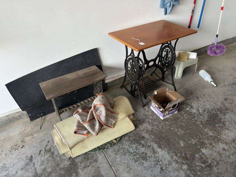 Vintage Sewing Machine Table & Bench