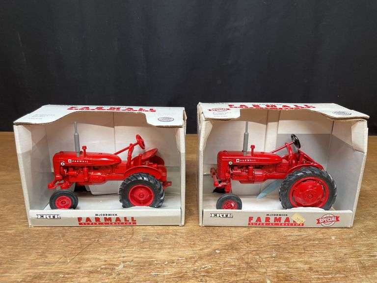(2) 1/16 Farmall Super A + Super AV NIB Ertl image