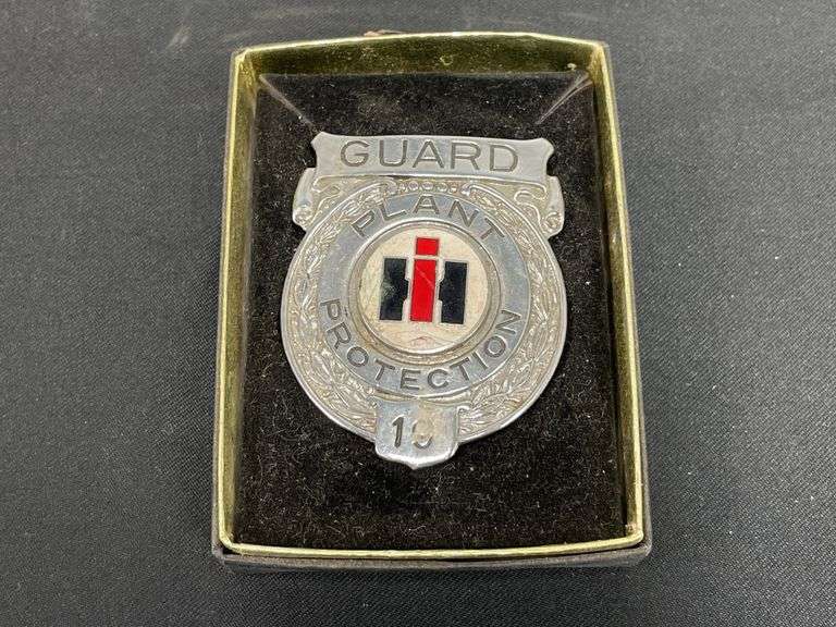 IH Plant Protection Guard Badge