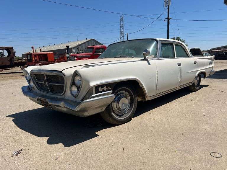 Chrysler New Yorker image