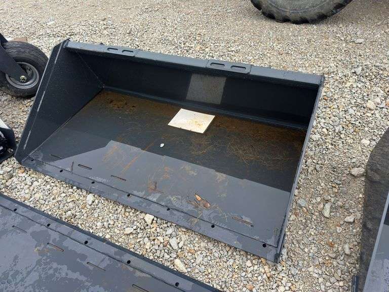 66" Track Duty Bucket image