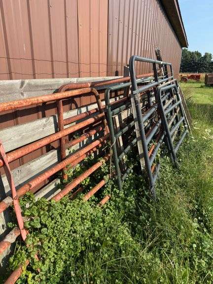 Assortment Cattle Gates