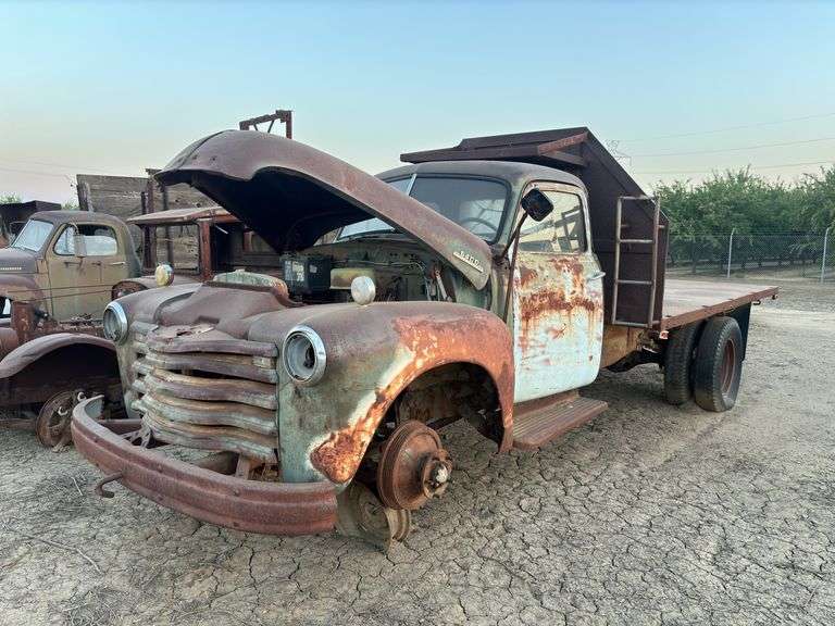 Chevrolet 6400 image
