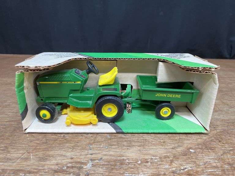 1/16 John Deere L&G Set NIB Ertl image