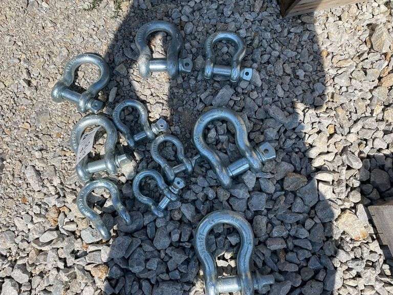 (10) Pins and Clevis image