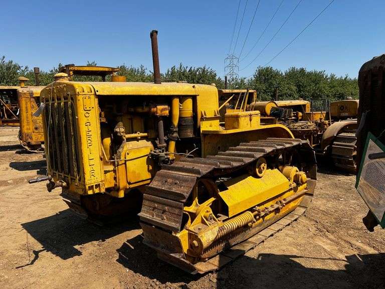 Caterpillar Twenty Eight image