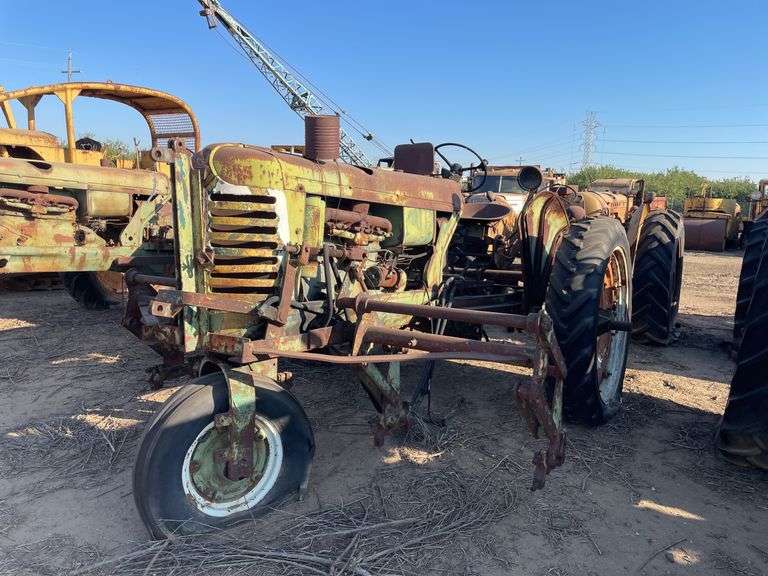 Oliver 77 image