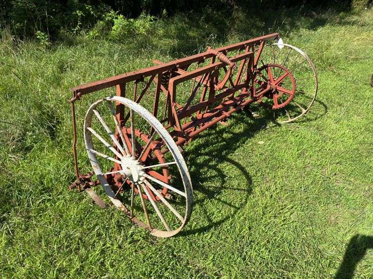 Thomas MFG Hay Loader Frame image