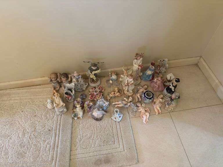 Decorative Glass Home Statues
