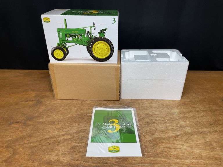 1/16 John Deere G Hi-Crop Collectors Center NIB Ertl image