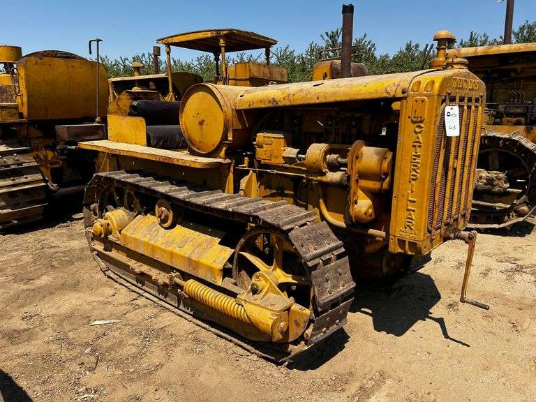 Caterpillar Twenty Eight image