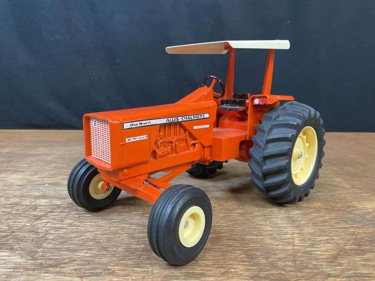 1/16 AC 190XT Landhandler Ertl image