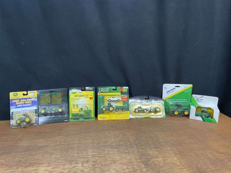 (7) 1/64 John Deere NIB Ertl image