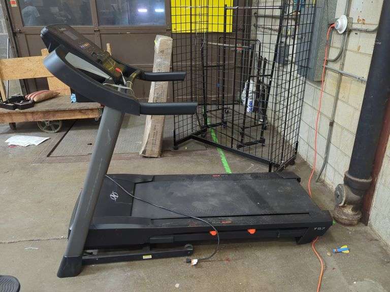 NordicTrack Dual Shock Cushioning Treadmill
