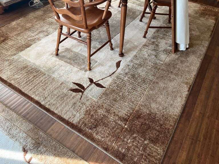 Dining Room Area Rug & Runner