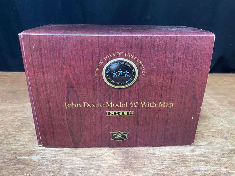 1/16 John Deere A Top 100 Toys Gold NIB Ertl image