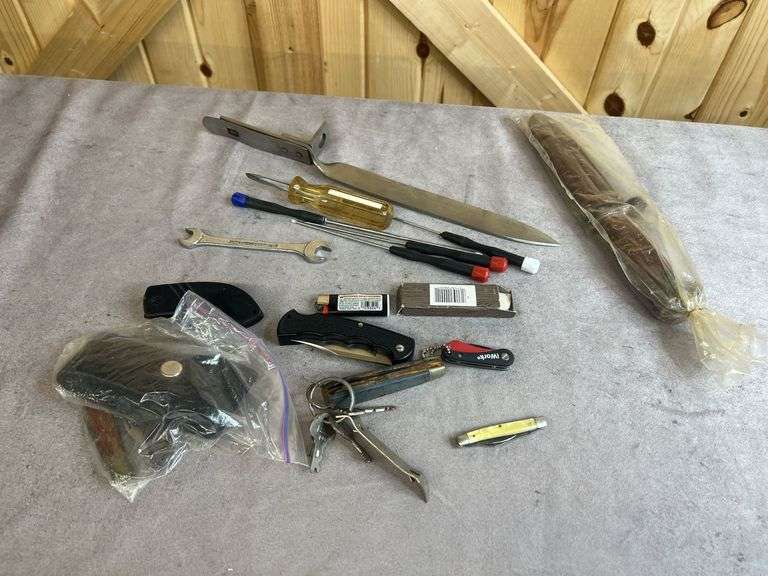 Misc. Fixed Blade & Pocketknives Knives, Tools, Etc. image