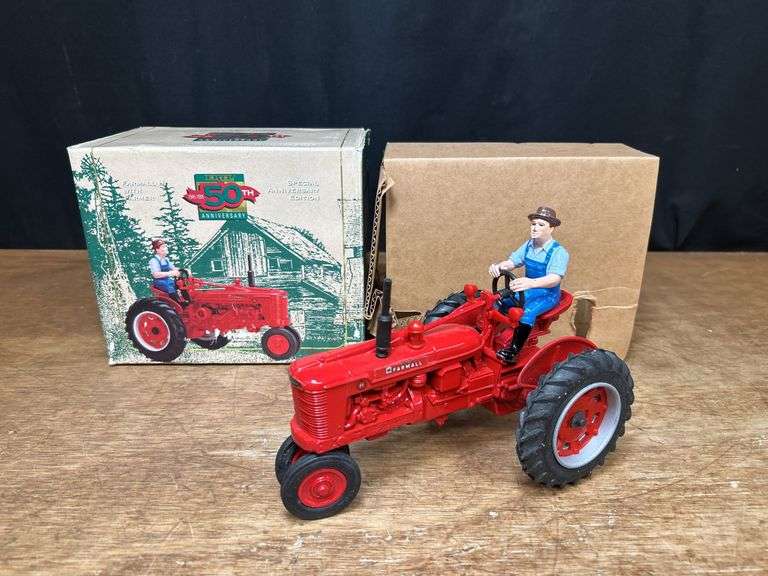 1/16 Farmall H 50th Anniversary NIB Ertl image
