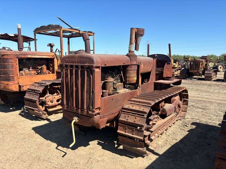 International TD-40 Crawler image
