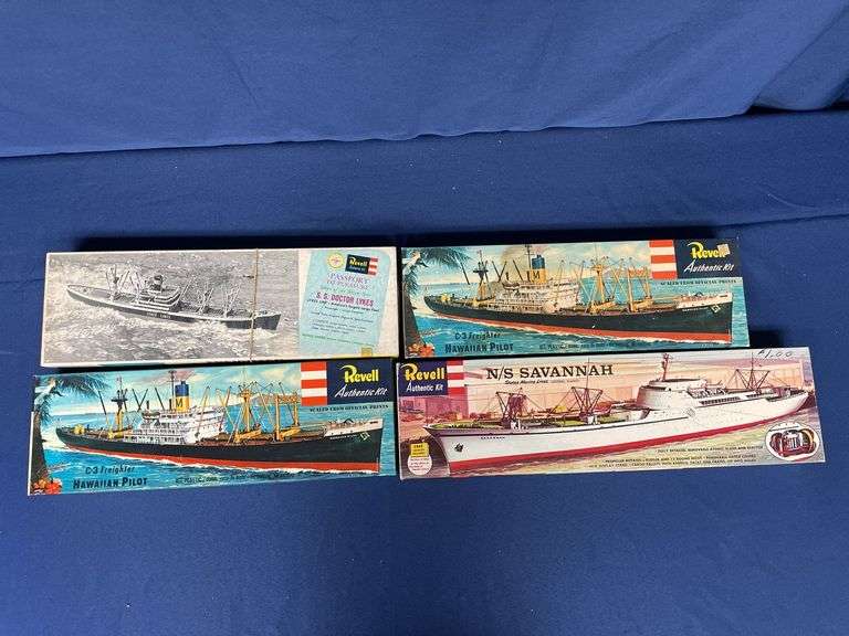 (4) Revell Model Ships image