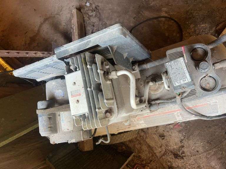 20 Gallon Air Compressor