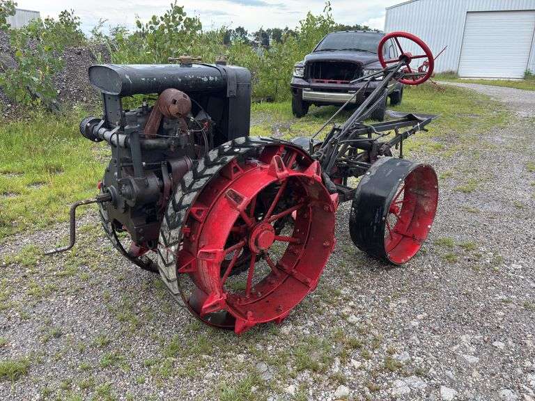 Centaur Model G 6-12 Plow image