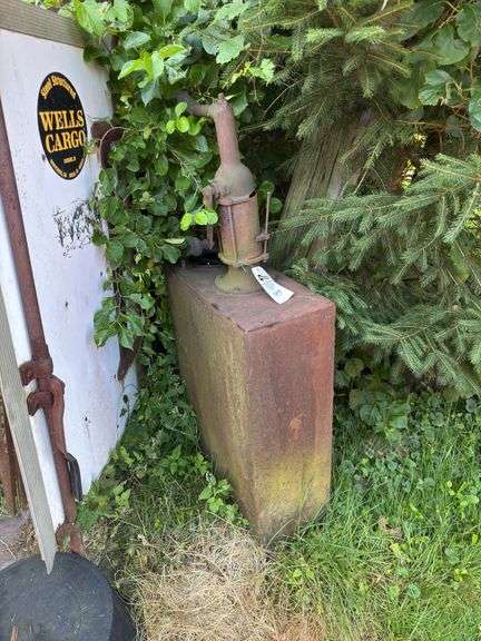 Lubester Oil Tank image
