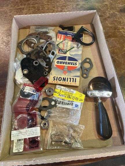 Vintage Traffic Light View and other Auto Items