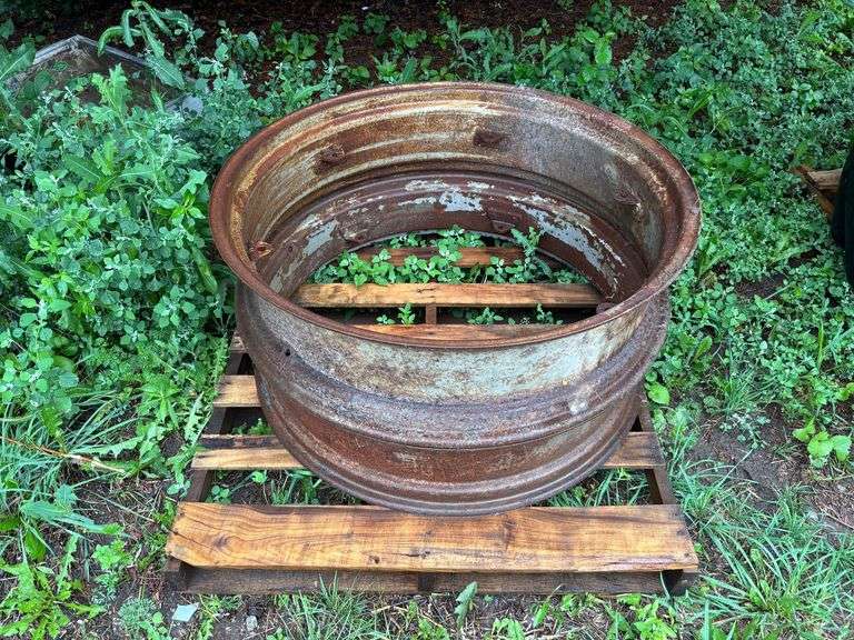 (2) 9” by 37” Rims image