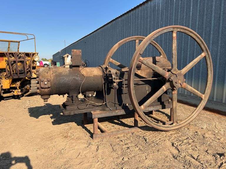 Bessemer 30HP Engine image