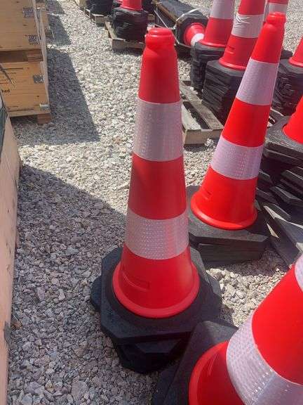 5 traffic cones image